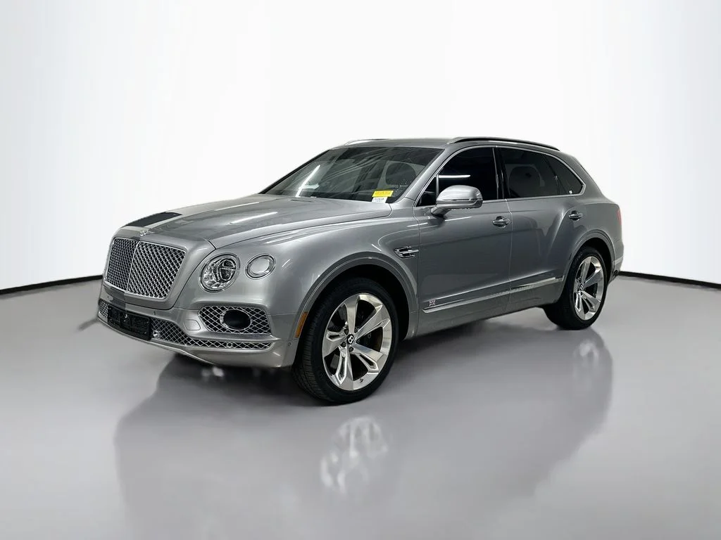 Used 2018  Bentley W12 image 1