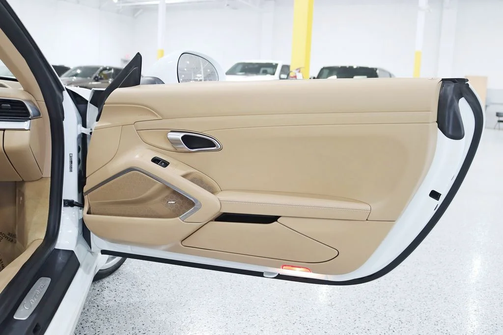 Used 2014 White Porsche Carrera image 32