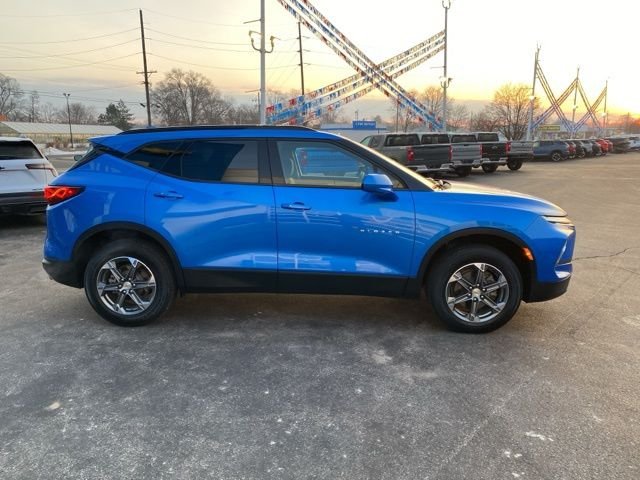 Used 2024 Blue Chevrolet LT image 6