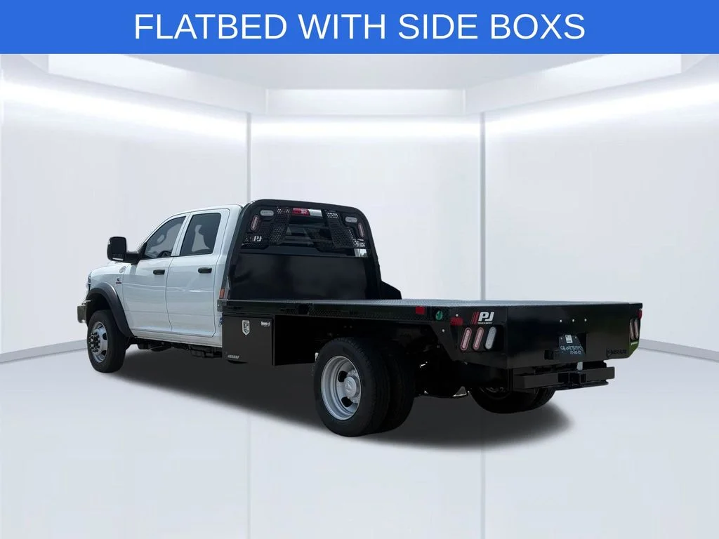 New 2026 Bright White Clear-Coat Exterior Paint RAM Tradesman image 3