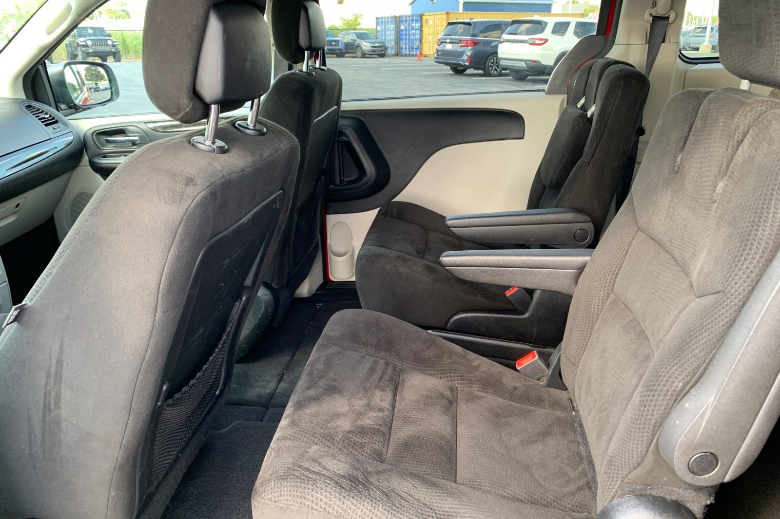 Used 2015 Red Dodge SE image 14