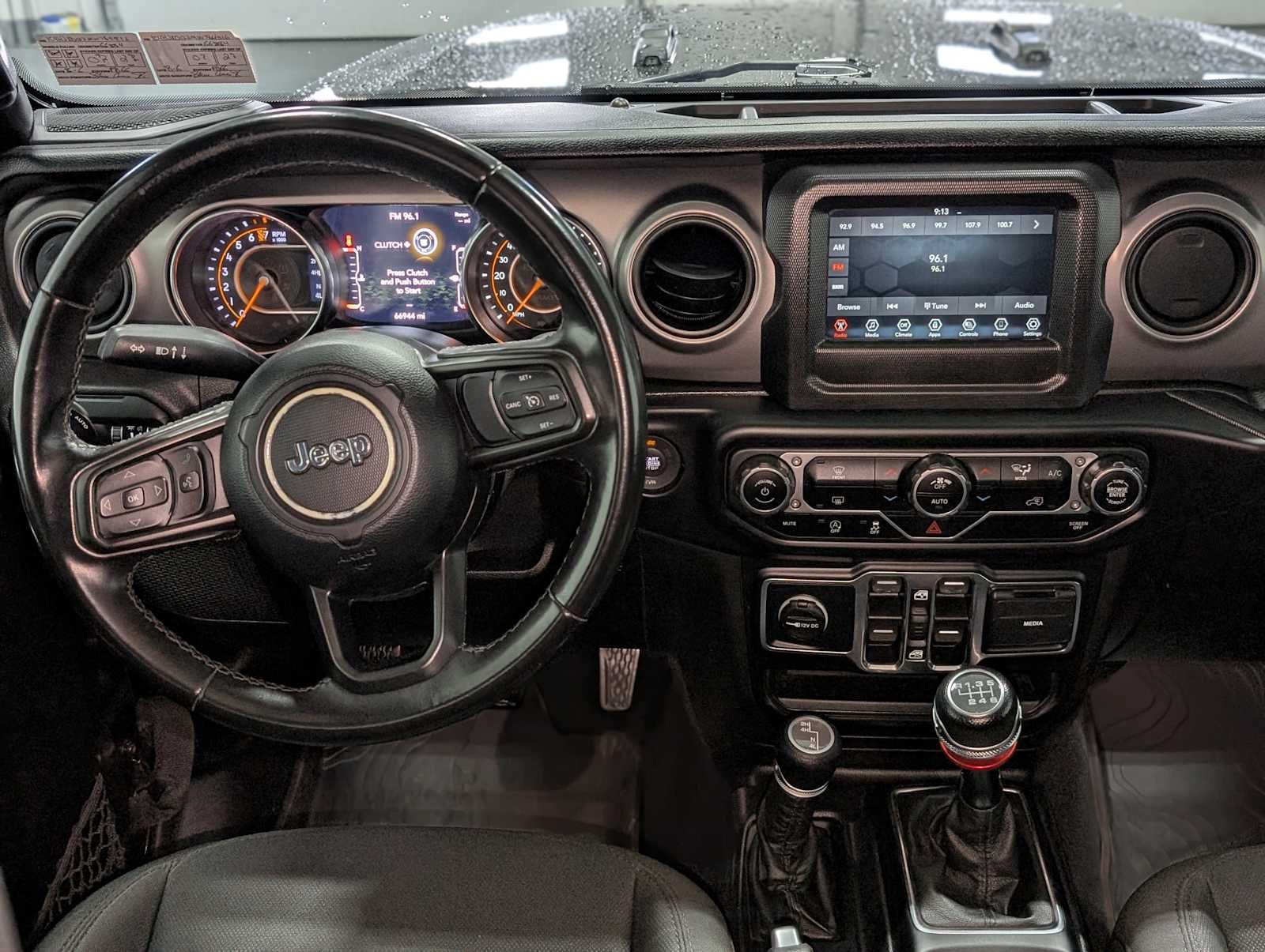 Used 2021 Granite Crystal Clearcoat Metallic Jeep Unlimited Willys image 5