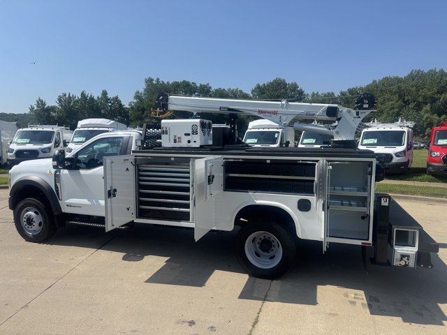 2024 Ford F-600 Super Duty Chassis Cab XL - Photo 8