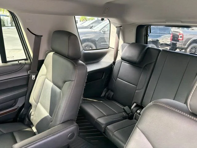 Used 2020 Black GMC SLT image 12