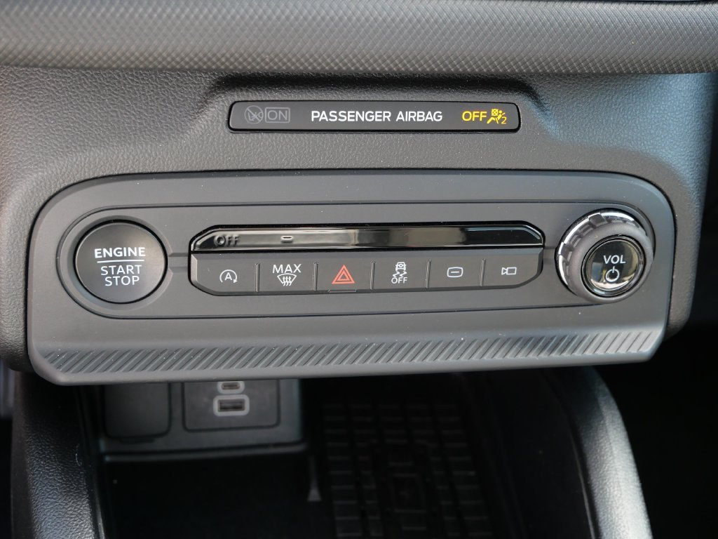Certified Used 2025 Black Ford Big Bend image 23