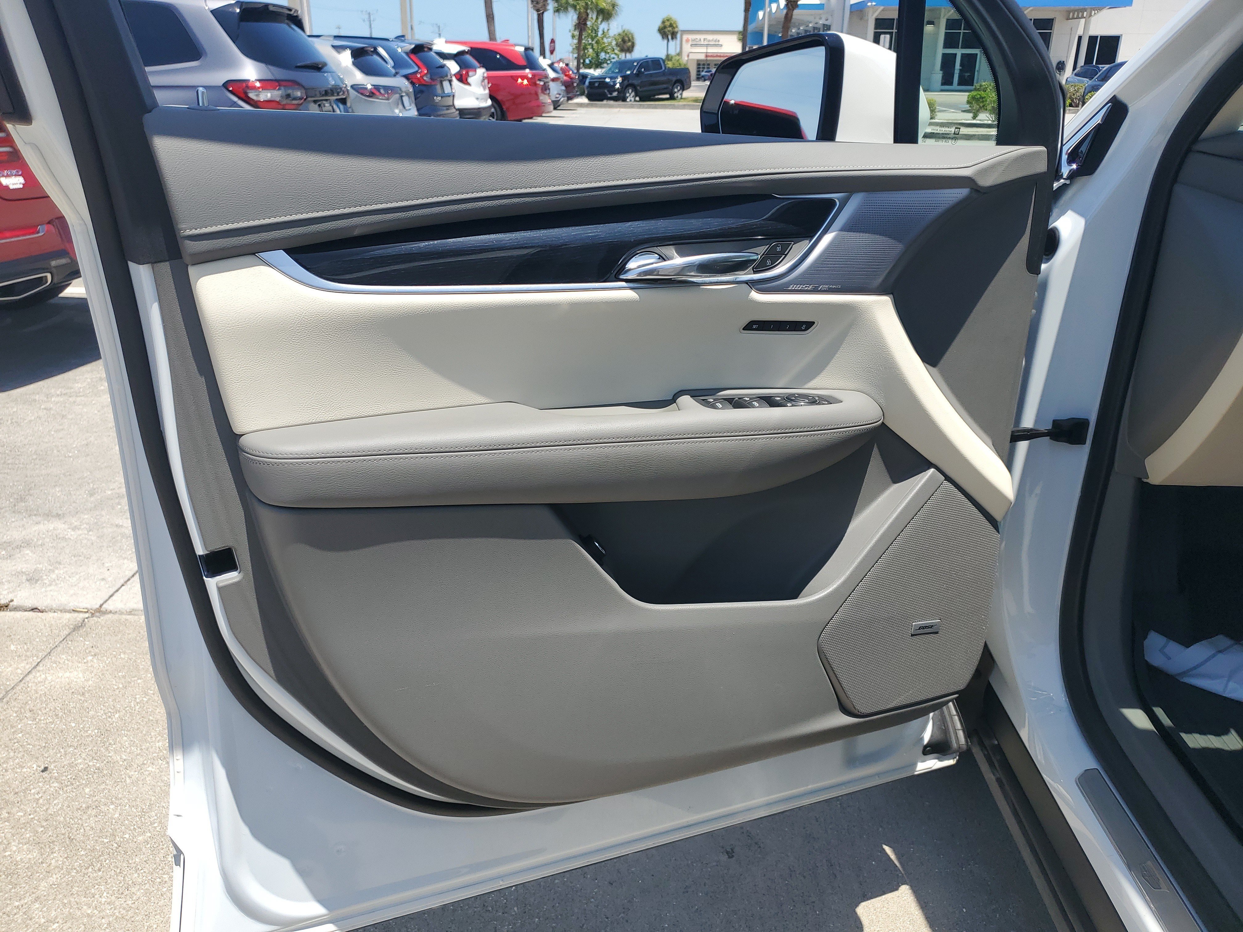 Used 2024 Crystal White Tricoat Cadillac FWD Premium Luxury image 25