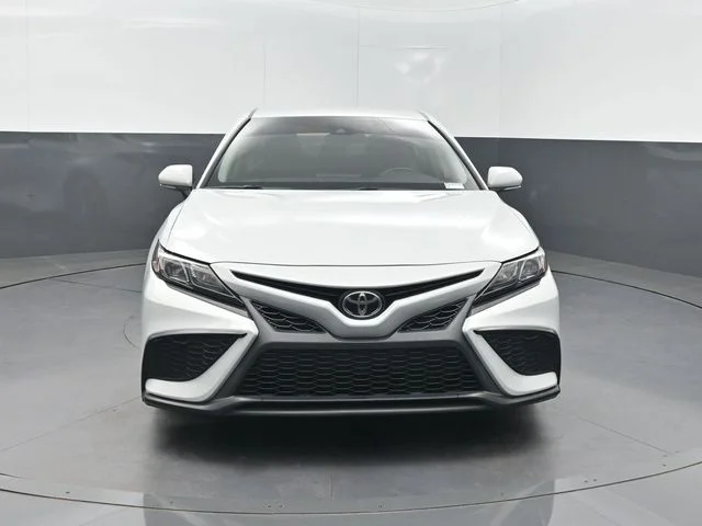 Used 2023 White Toyota SE image 31