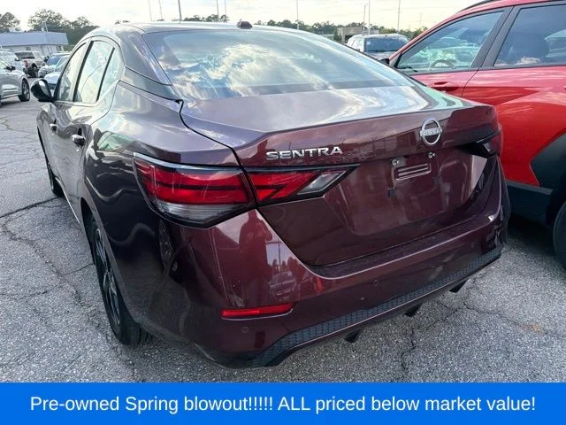 Used 2025 Red Nissan SV image 5