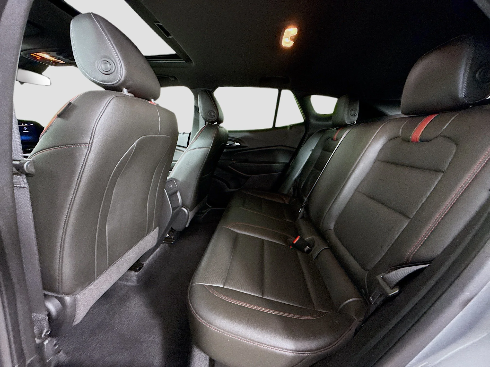 Used 2024 Sterling Gray Metallic Chevrolet 2RS image 28
