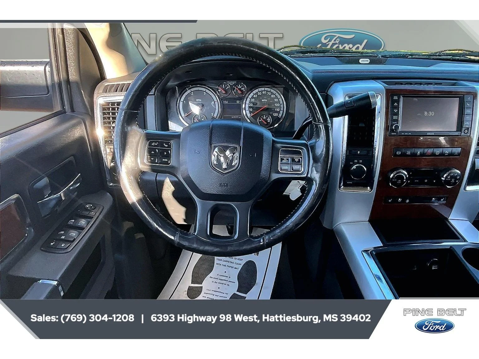 Used 2012  Ram Laramie image 5