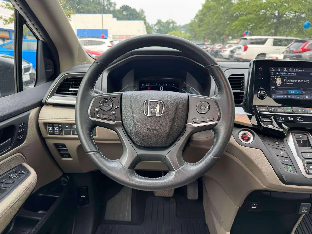Used 2023 Platinum White Pearl Honda EX-L image 24
