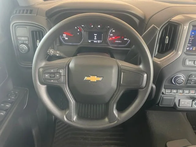 Used 2025 White Chevrolet Custom image 16