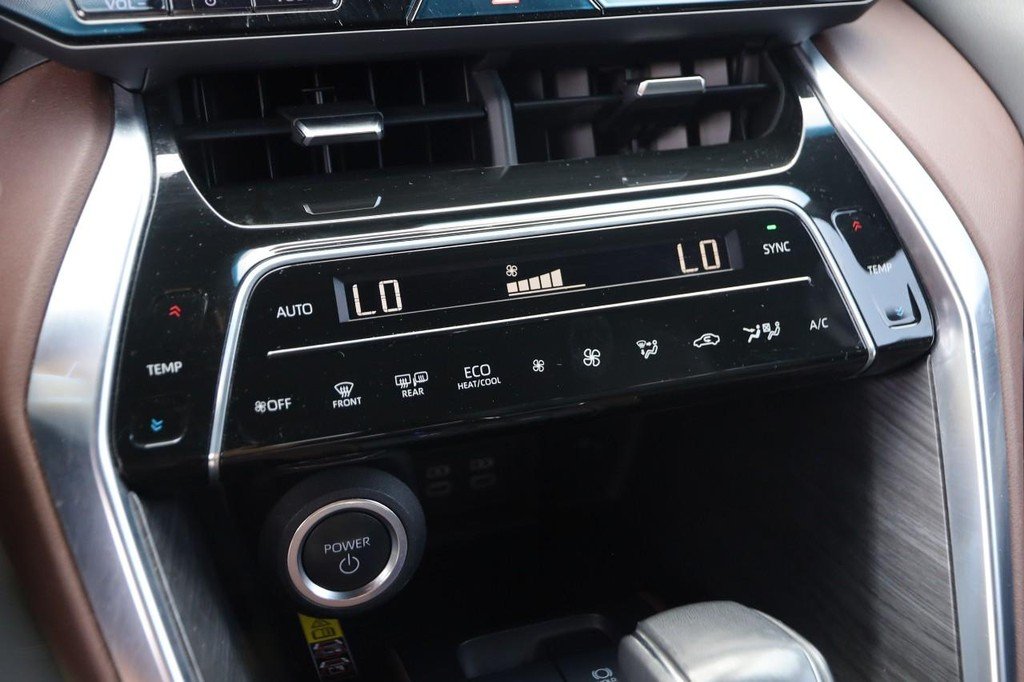 Certified Used 2023 Blueprint Toyota XLE AWD (Natl) image 19