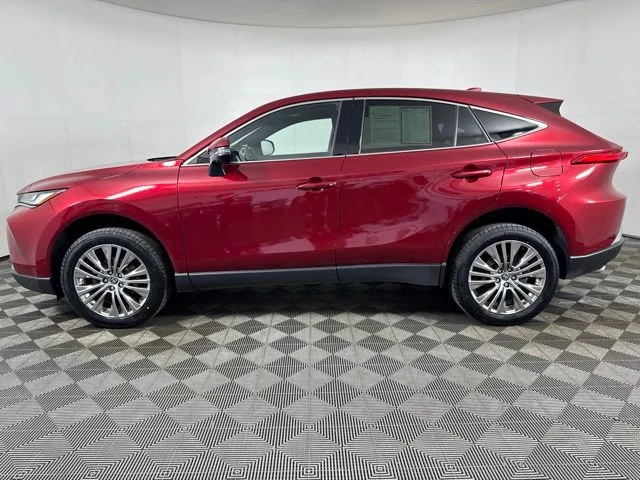 Certified Used 2023 Pearl Toyota Limited image 7