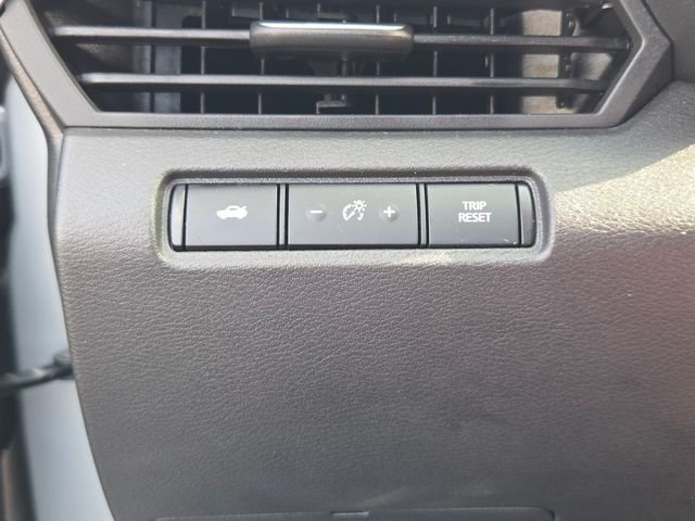Used 2025 Silver Nissan 2.5 S image 25