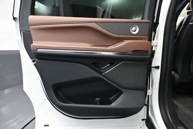 2025 Lincoln Navigator Reserve - Photo 38