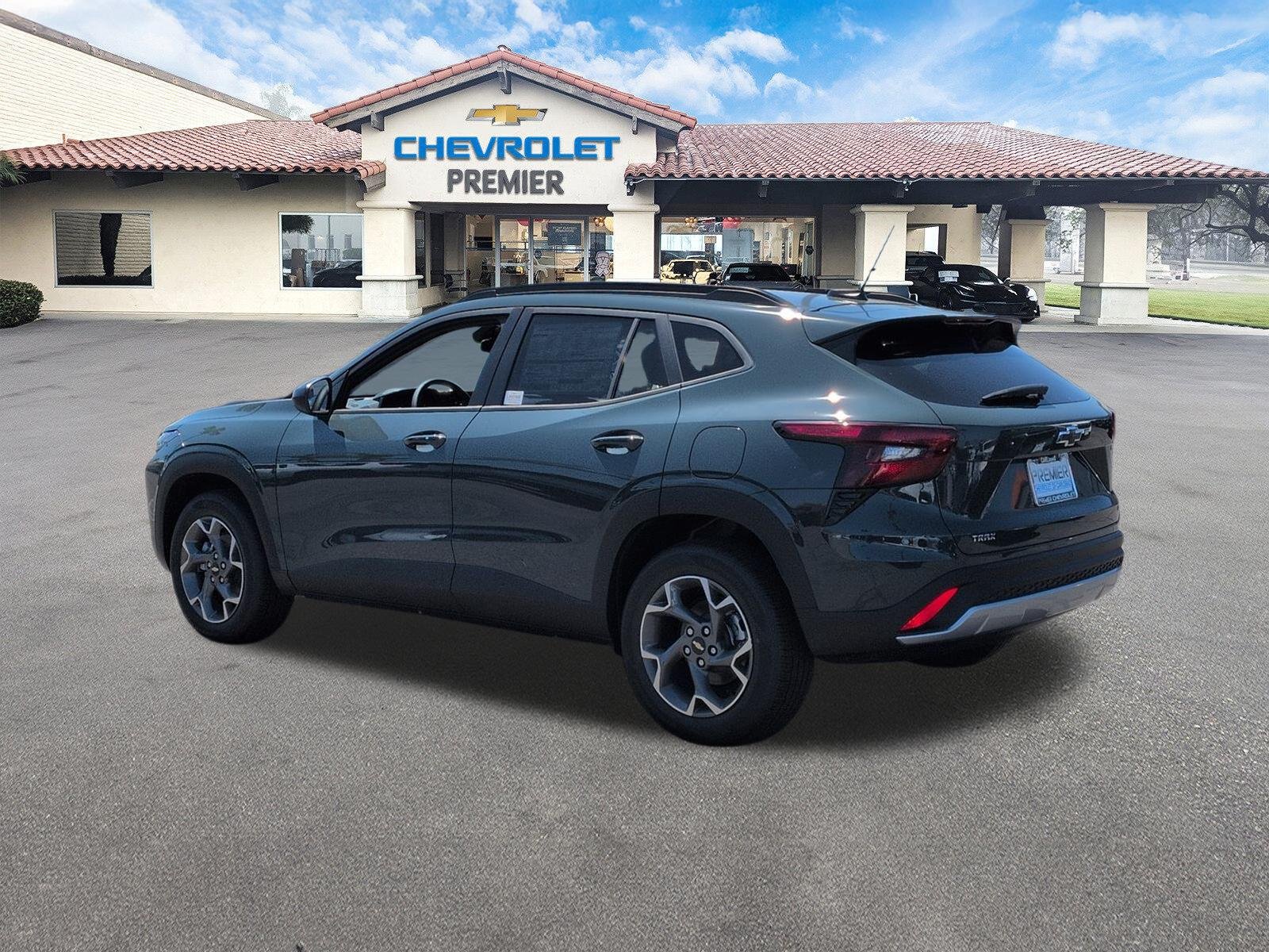 2026 Chevrolet Trax LT - Photo 6