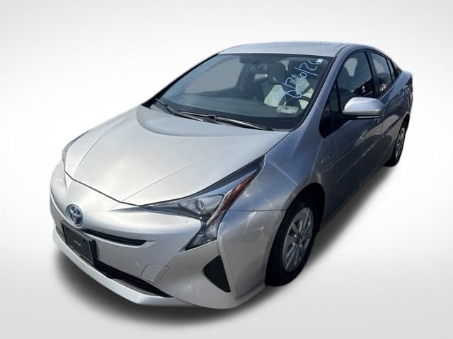 Used 2016 Silver Toyota Two image 1