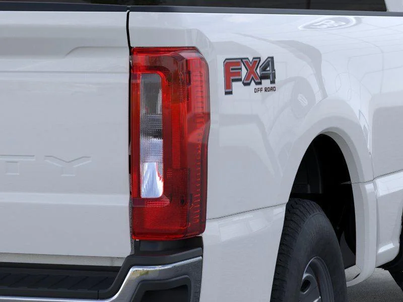 2025 Ford F-250 Super Duty XL - Photo 8