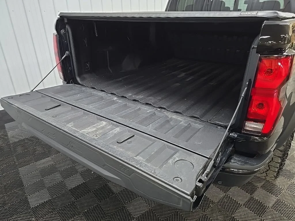 Used 2024 Black Chevrolet ZR2 image 15