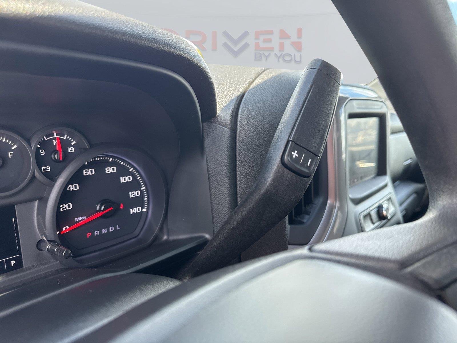 Used 2022 Summit White Chevrolet Custom image 23