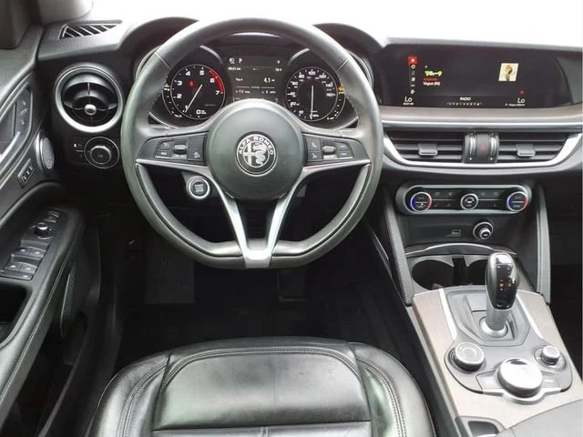 Used 2019  Alfa Romeo Ti image 21