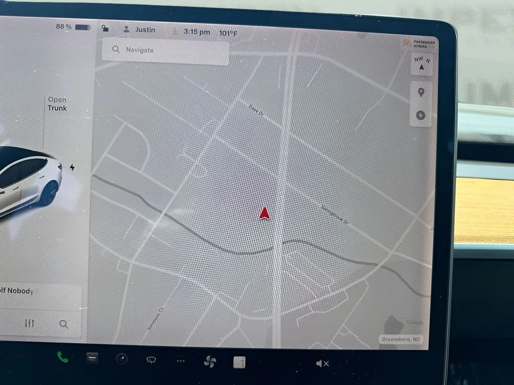 Used 2021  Tesla Standard Range Plus image 12