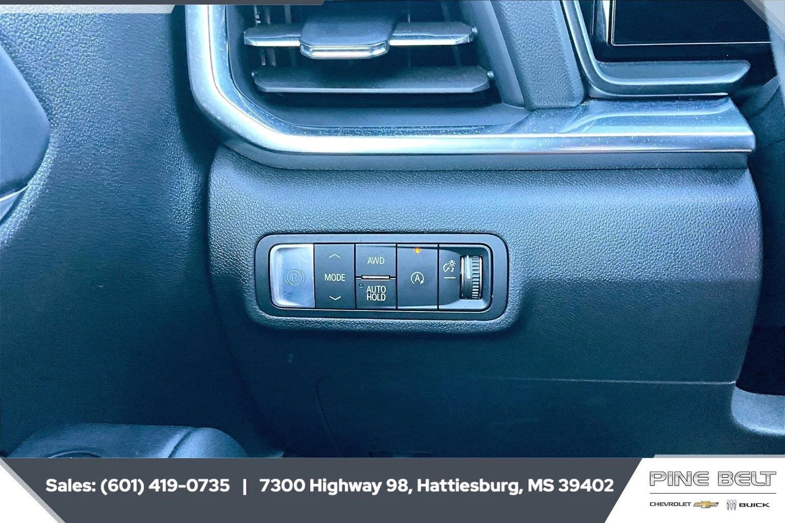 Used 2026 Summit White GMC Elevation image 23