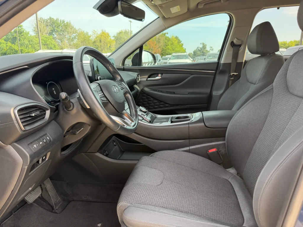 Used 2022 Stormy Sea Hyundai XRT image 10