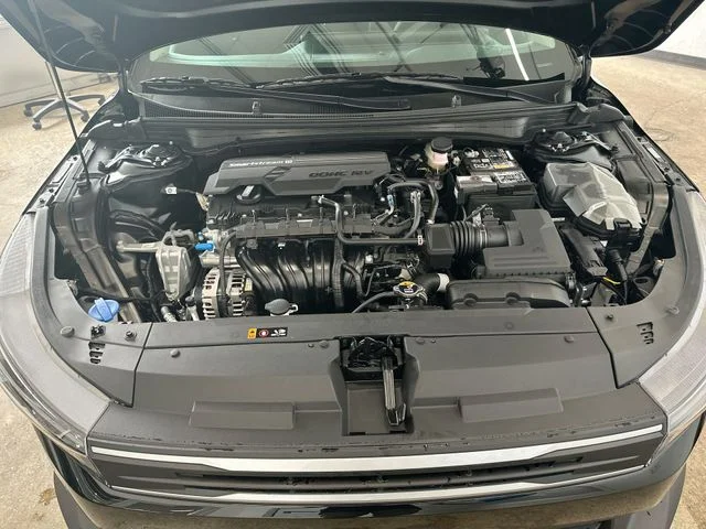 New 2026 Aurora Black Pearl Kia LX image 19