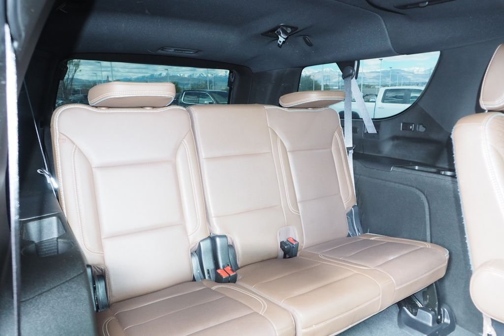 Used 2022 Black Chevrolet High Country image 22