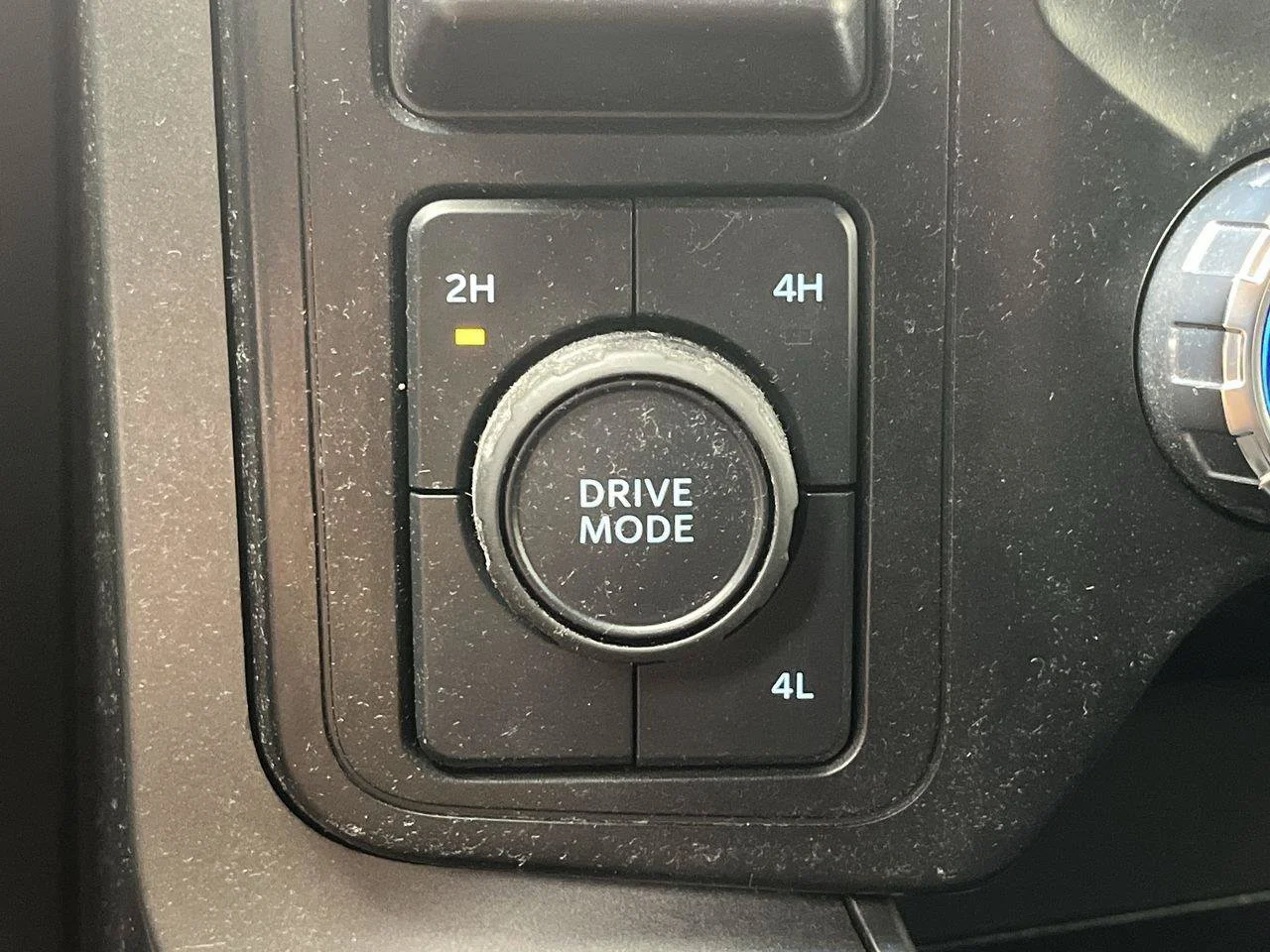 Used 2024 Black Ford XLT image 19
