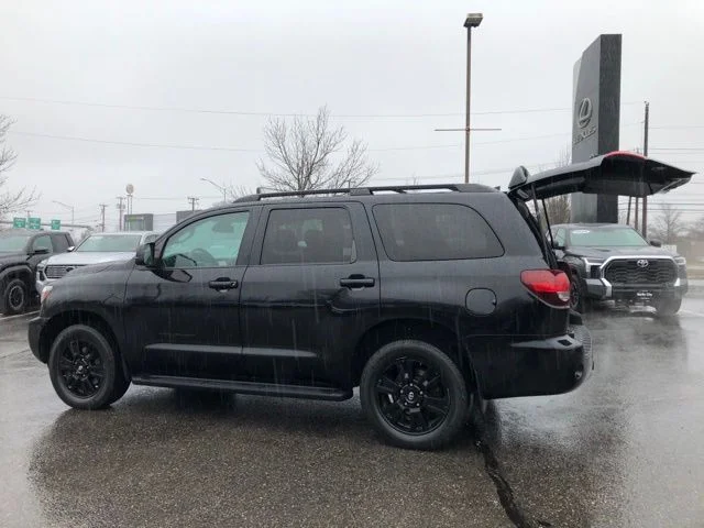 Used 2019 Midnight Black Metallic Toyota TRD Sport image 9