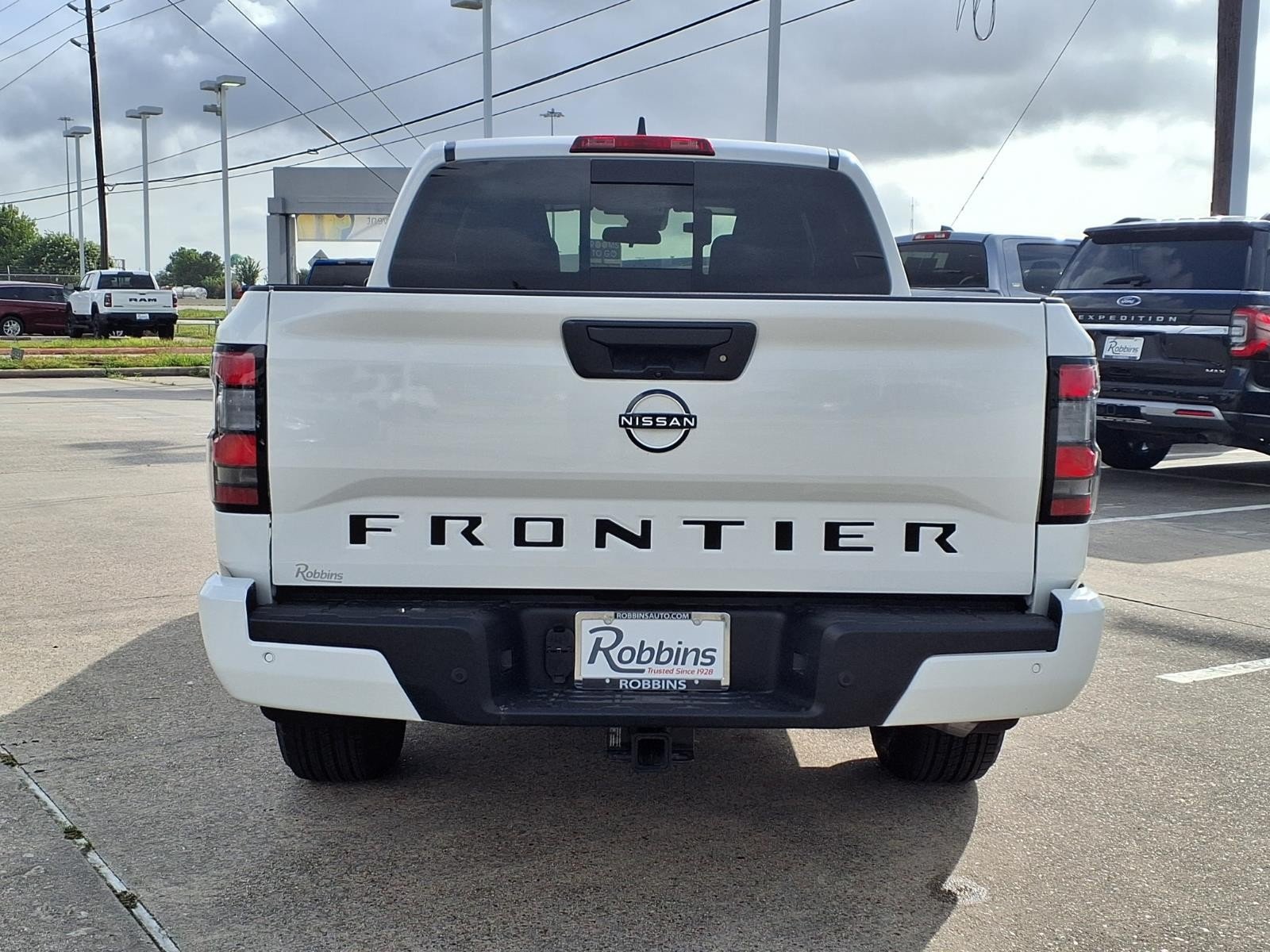 2026 Nissan Frontier Crew Cab SV - 5