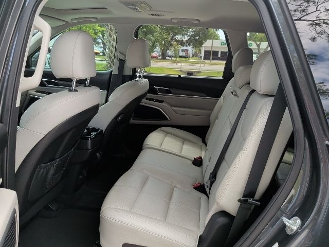 Certified Used 2020 Gravity Gray Kia EX image 16