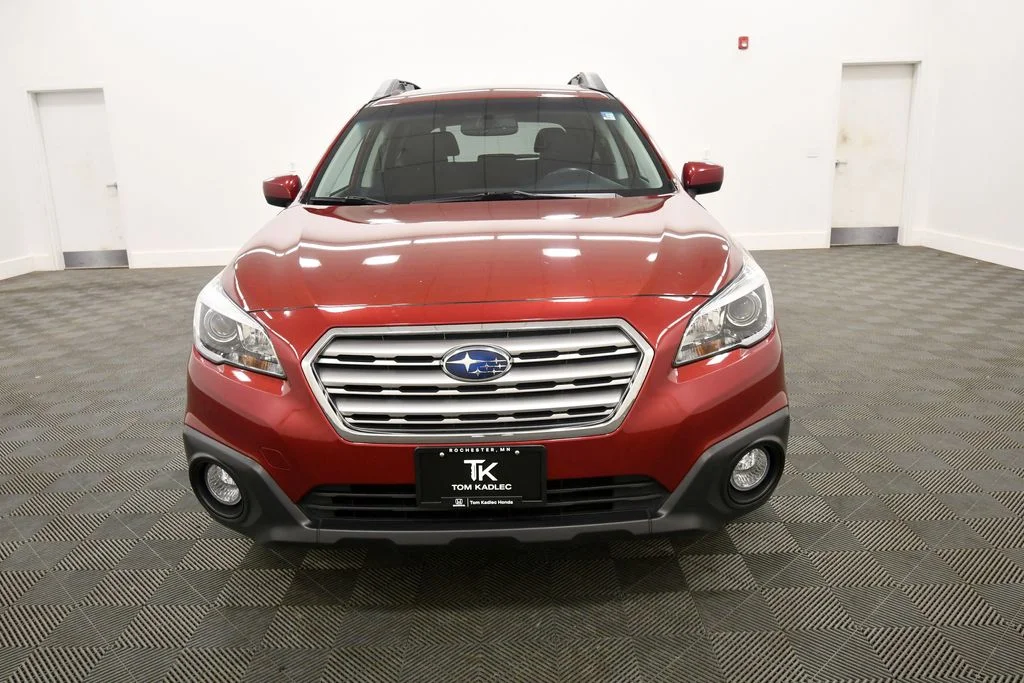 Used 2015 Red Subaru 2.5i Premium image 8