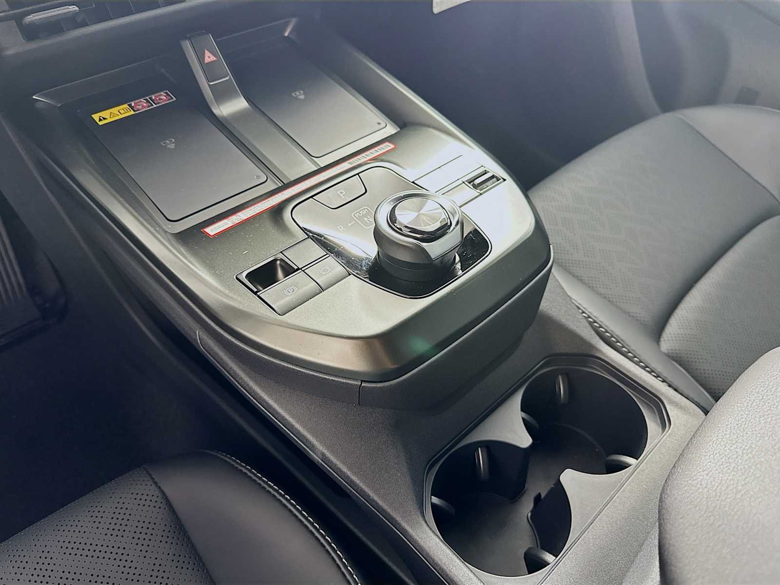 New 2026 ASTRO BLACK MICA Subaru Premium image 15