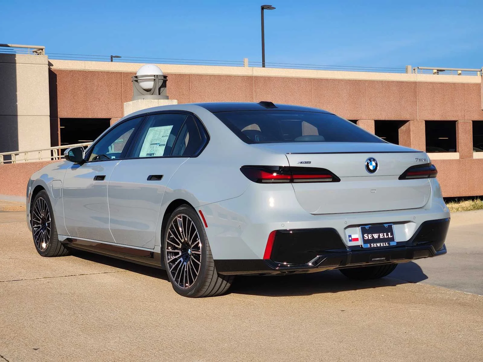 New 2026 Brooklyn Grey Metallic BMW 750e xDrive image 3