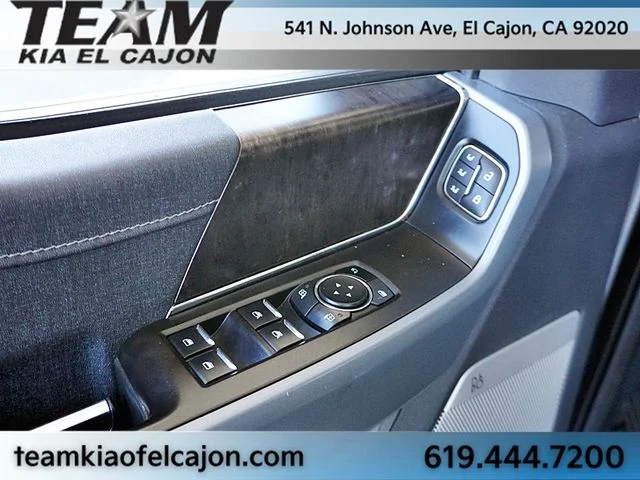 Used 2023 Gray Ford Lariat image 28