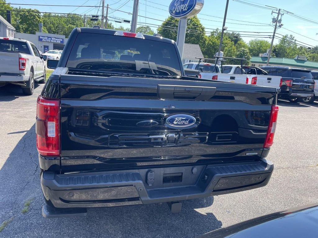 Used 2021 Black Ford XL image 4