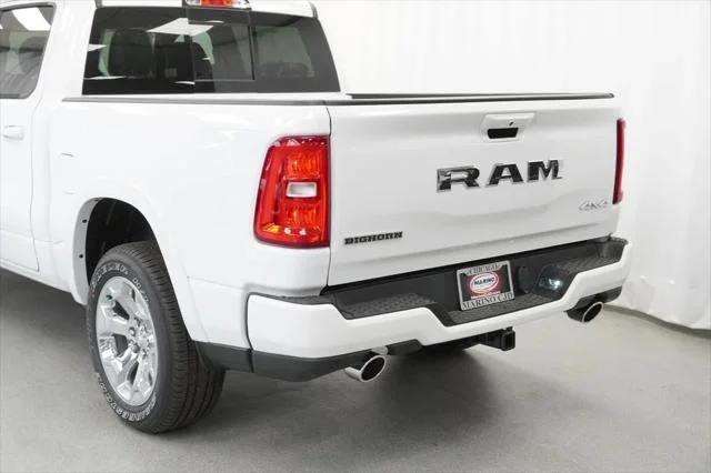New 2025 Bright White Clear-Coat Exterior Paint RAM BIG HORN image 10