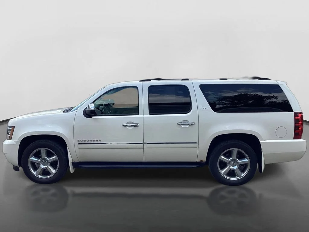 Used 2012 WHITE DIAMOND TRICOAT Chevrolet LTZ image 8