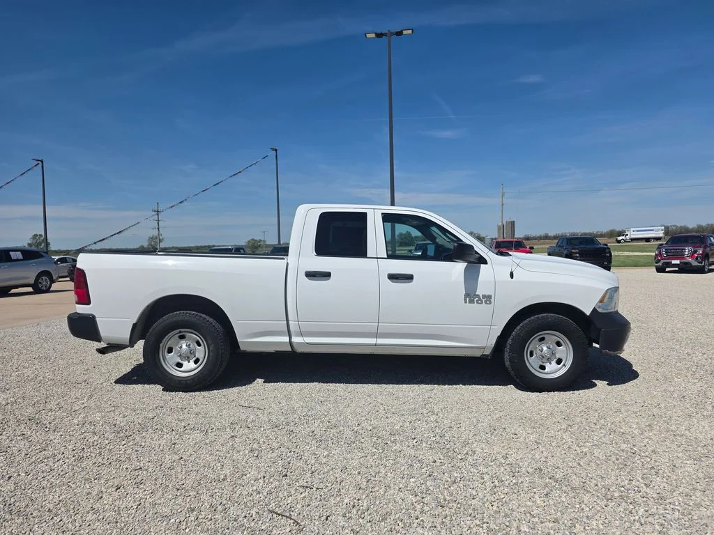 Used 2017 RAM Ram 1500 Pickup Tradesman with VIN 1C6RR6FGXHS609429 for sale in Hillsboro, KS