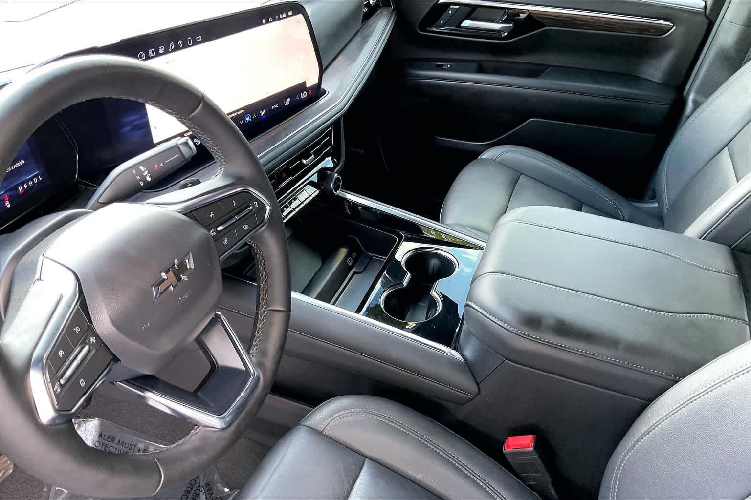 2025 Chevrolet Tahoe Z71 - Photo 17