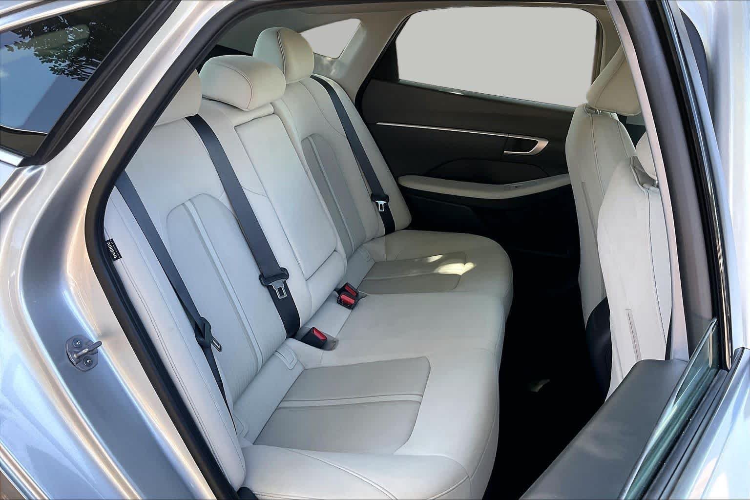 2025 Hyundai Sonata SEL - Photo 20