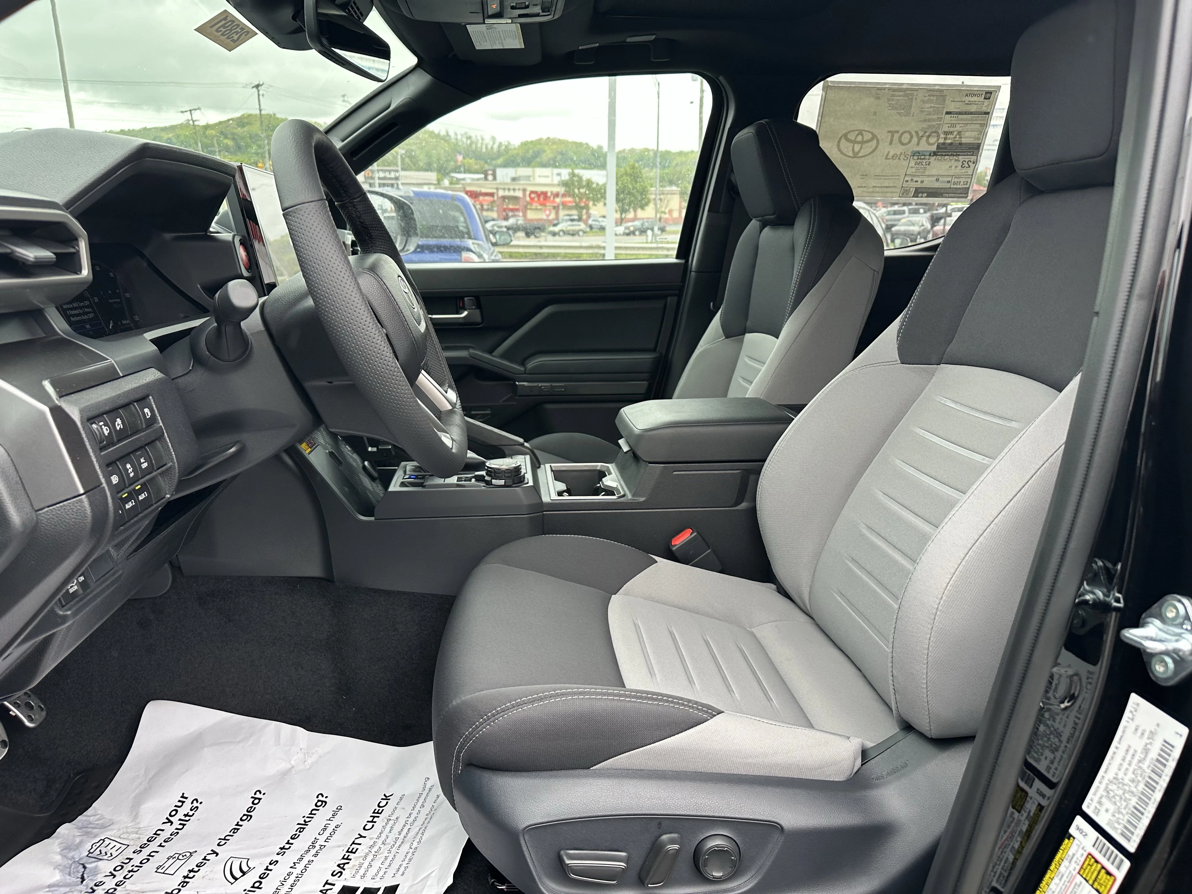 2026 Toyota Tacoma TRD Sport - Photo 8