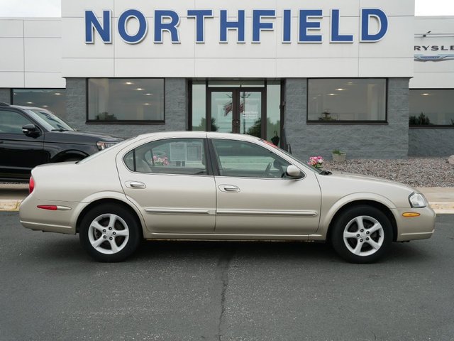 2000 Nissan Maxima 