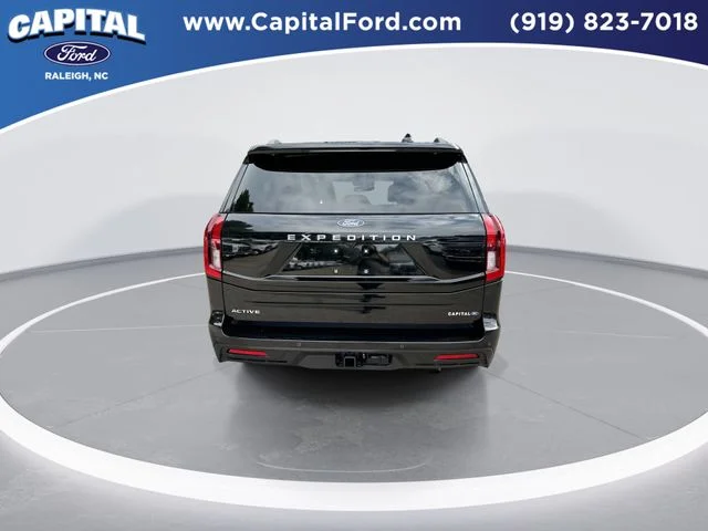 Used 2025 Black Ford Active image 7