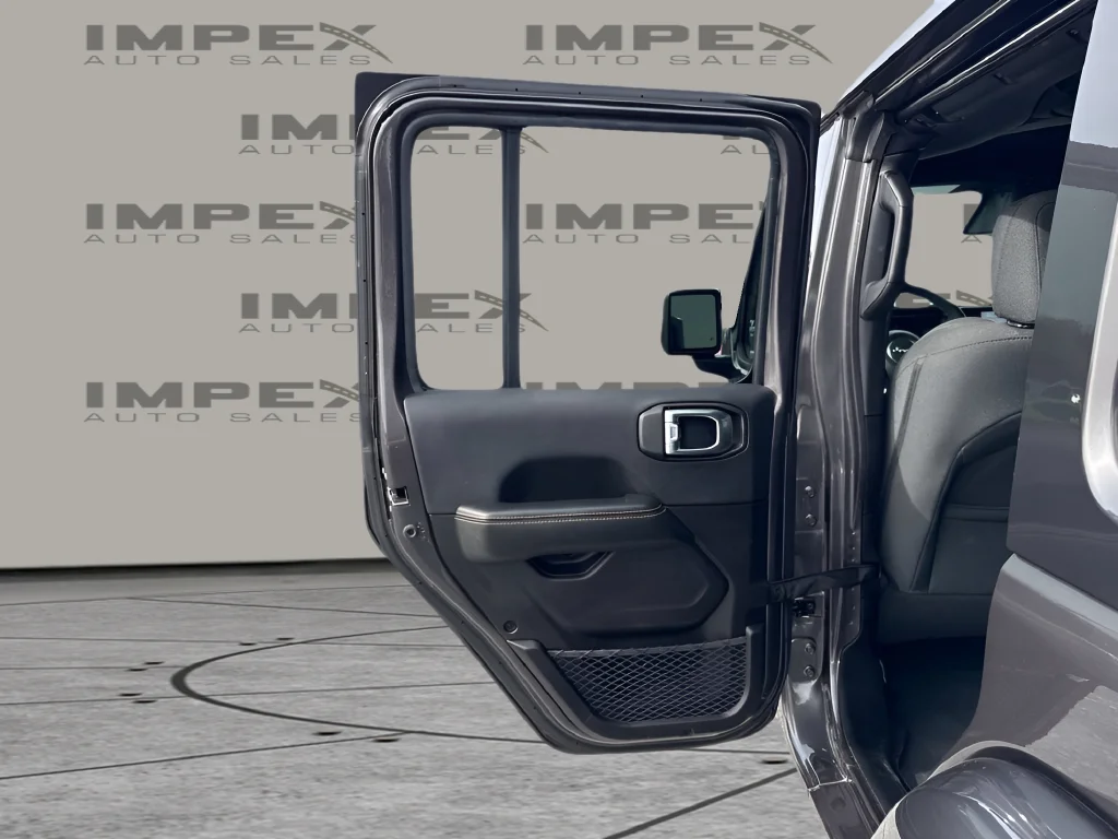 Used 2026 Gray Jeep Sahara image 25