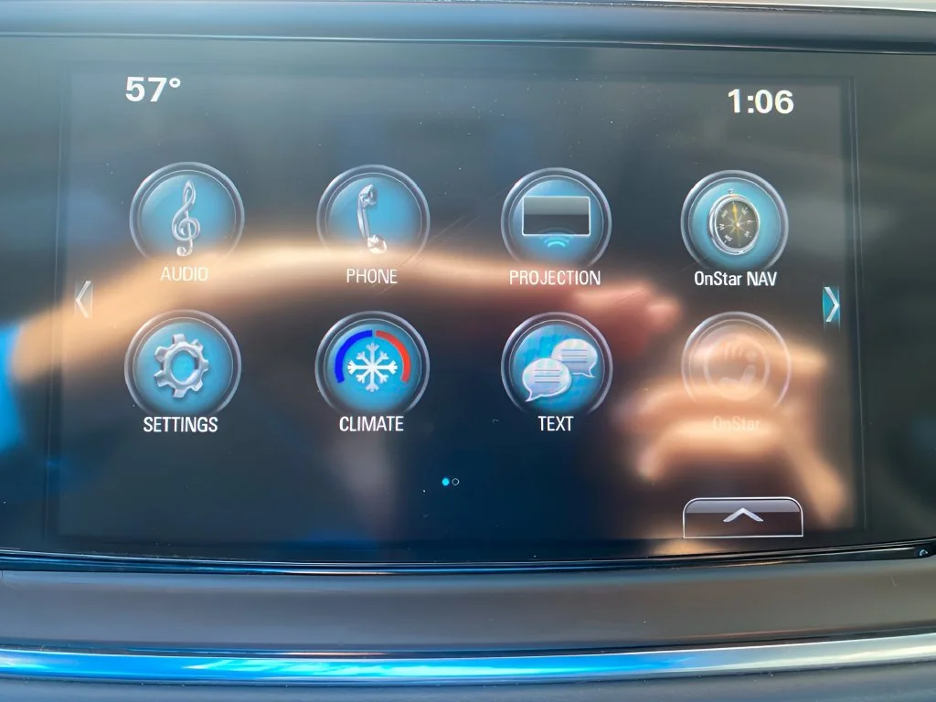 Used 2019 Includes Spectra Gray lower exterior accent color. Buick Essence image 27